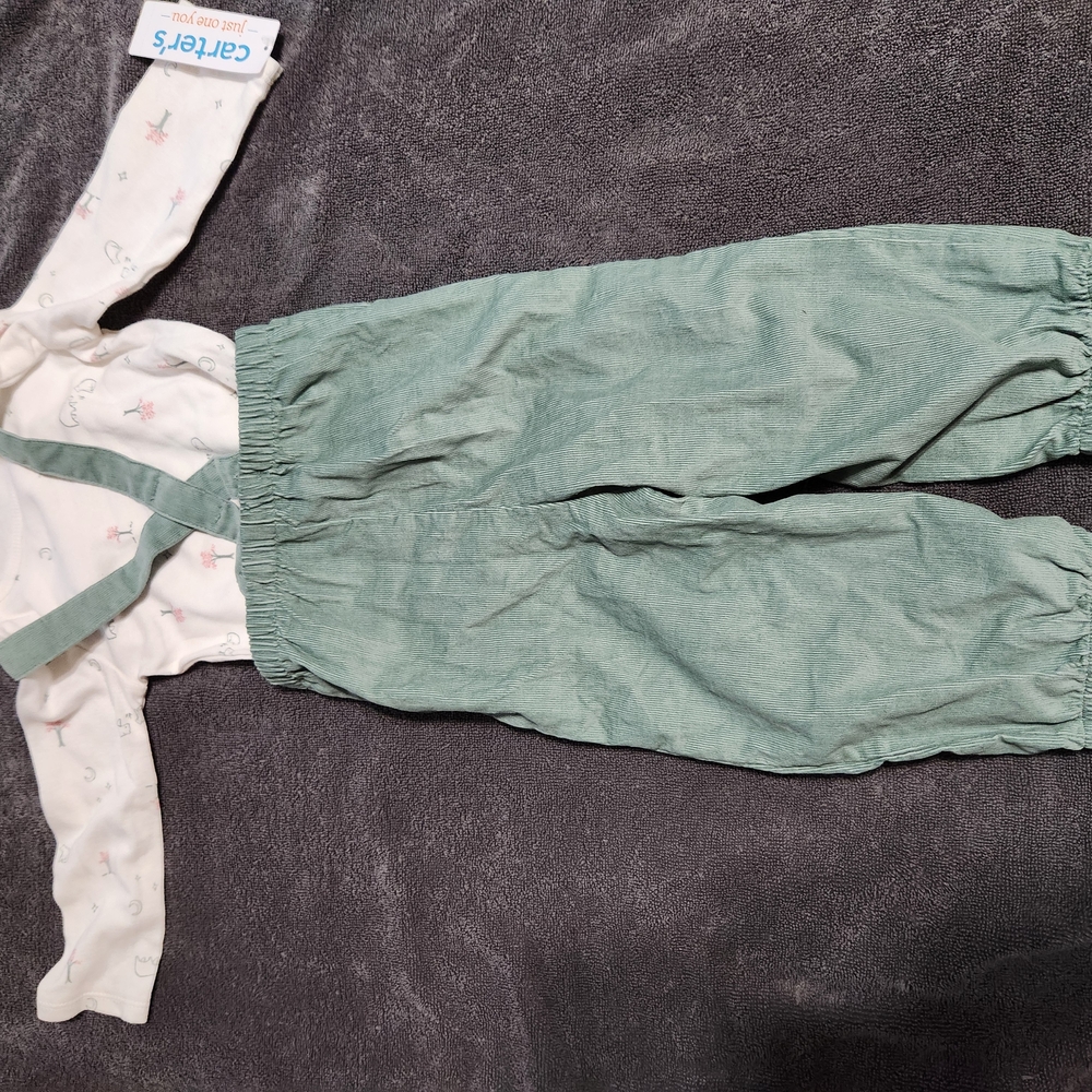 Carter's Green and White Kids Matching Set - Picture 7 of 8